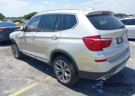 2017 BMW X3 xDrive28I z USA, uszkodzony, nr VIN 5UXWX9C32H0W75875